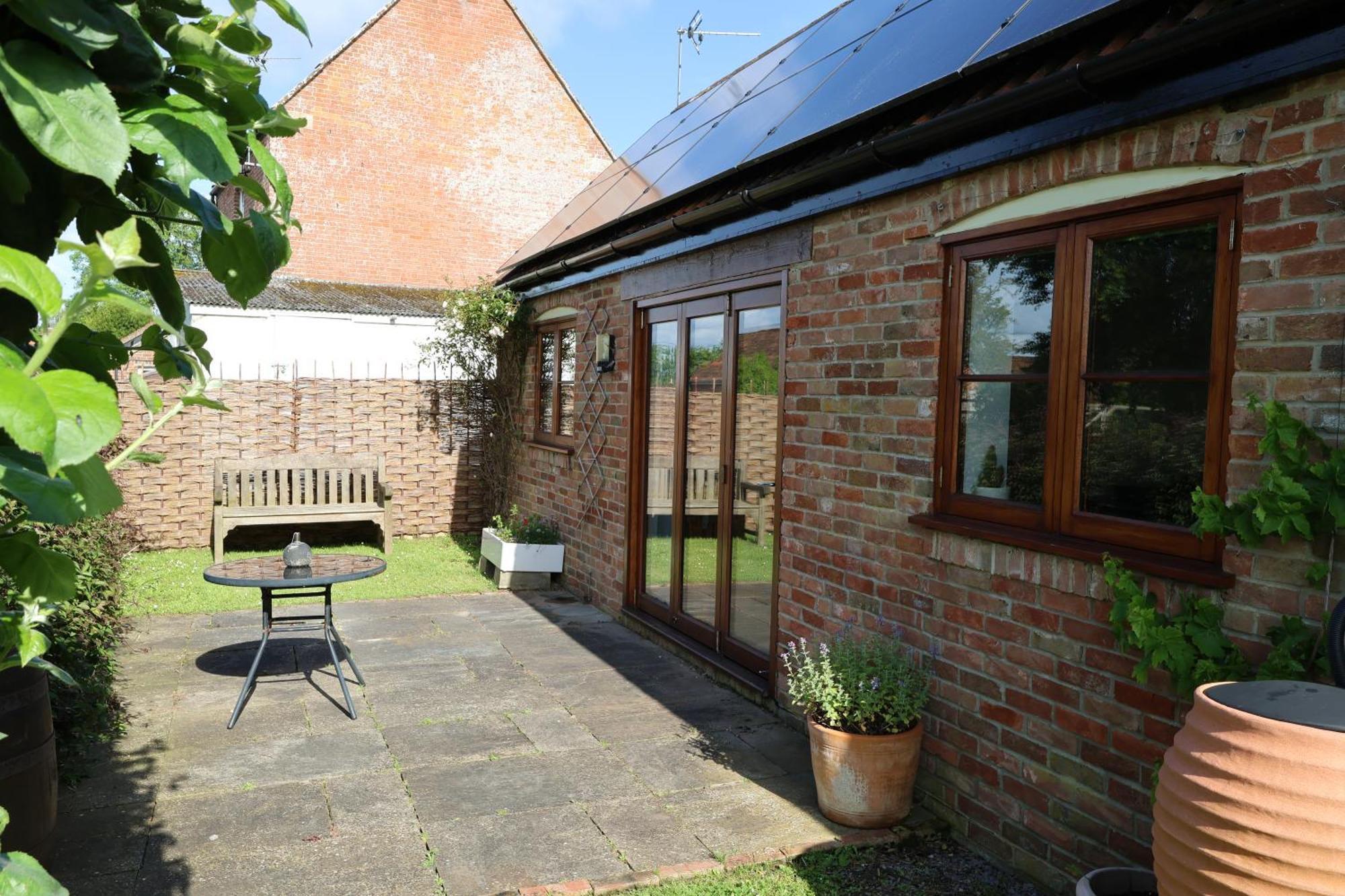 Tranquil And Cosy Cottage On The Somerset Levels Bridgwater Zewnętrze zdjęcie